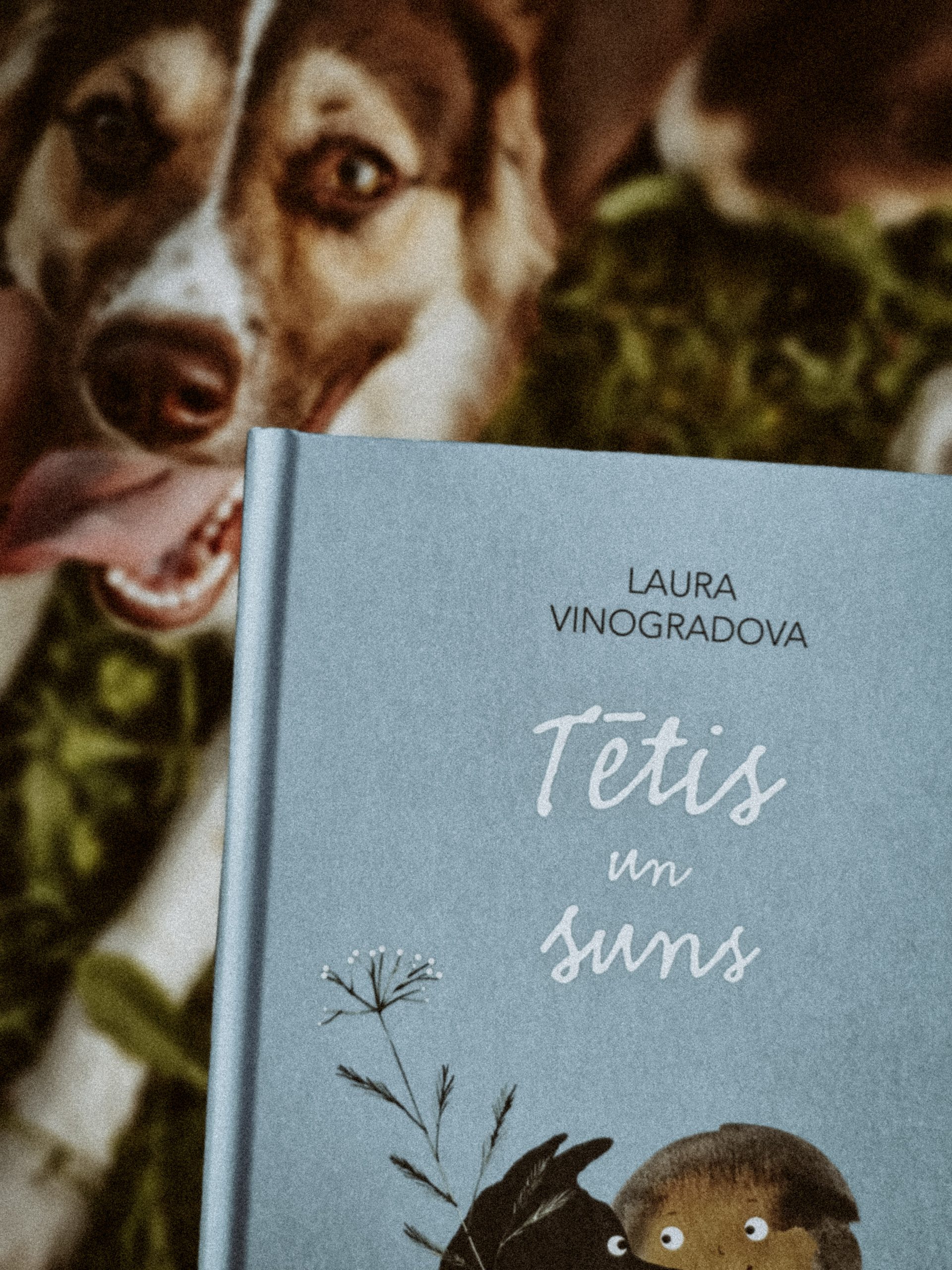 Laura Vinogradova «Tētis un suns»